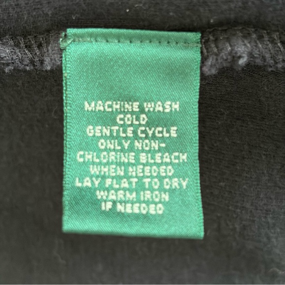 LRL zip-up sweater with flaw - Picture 9 of 10